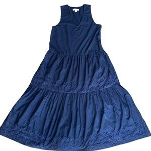Treasure and Bond Size XS Tiered Cotton Eyelet V-Neck Midi Dress Navy NWOT